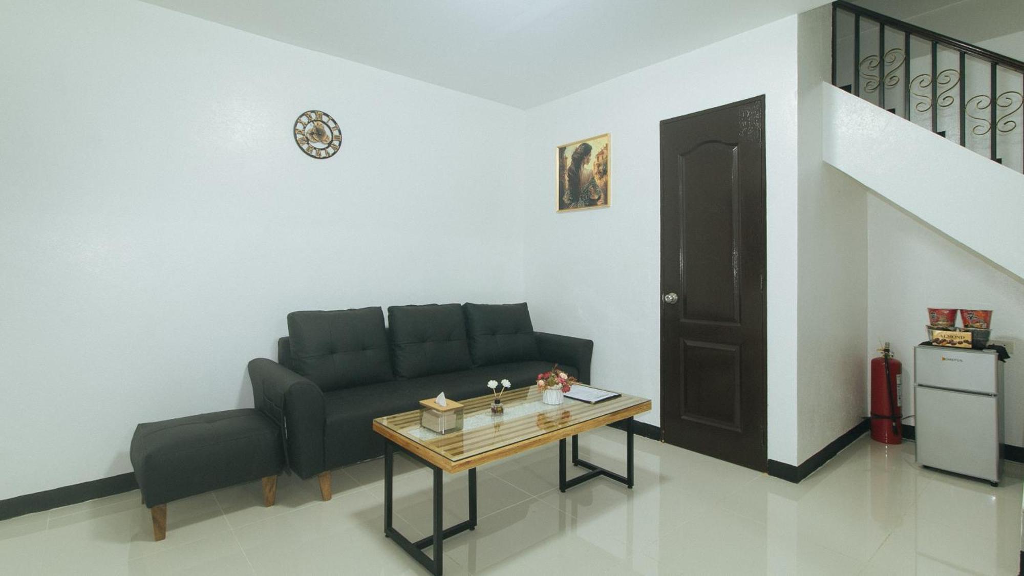 Lavita By Reddoorz Angeles Dış mekan fotoğraf